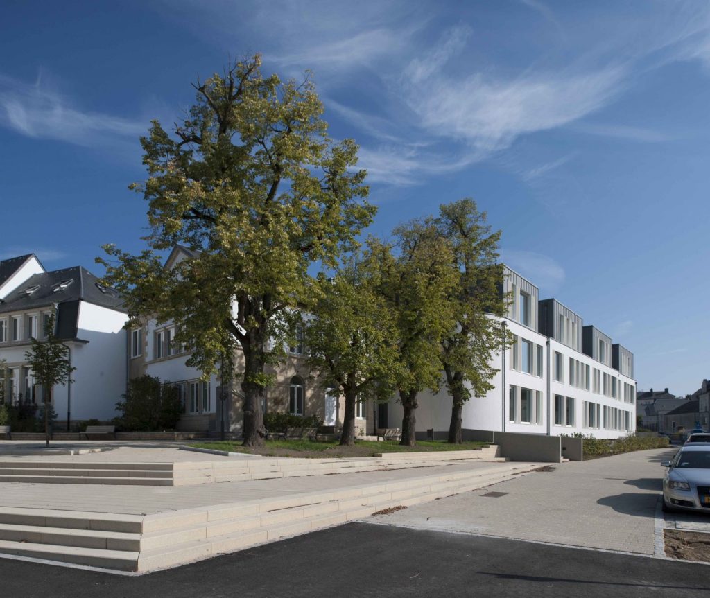 B15C-30_1280-1600x1349